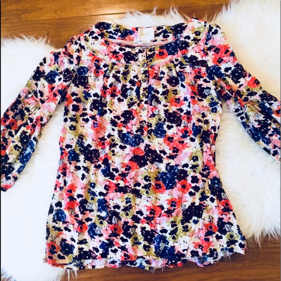 Anthropologie Tops - Anthropologie by Maeve floral casual blouse EUC